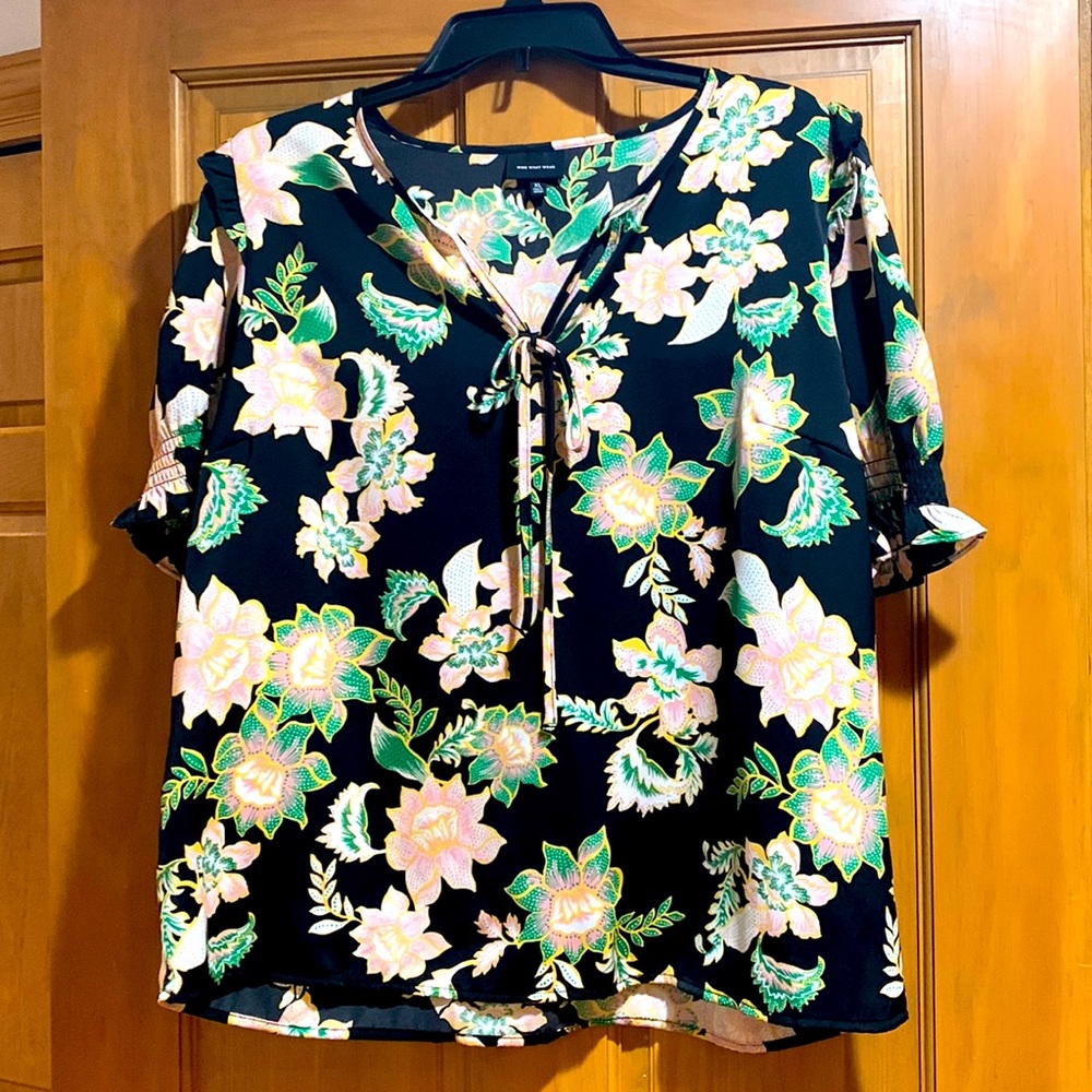 Size XL floral blouse